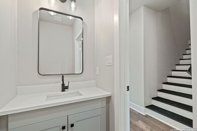 118 Packard St, San Antonio, TX 78211 - photo 4