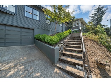 3916 SW Council Crest Dr, Portland, OR 97239 - photo 7