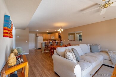 1481 Ledges Dr unit 622, Osage Beach, MO 65065 - photo 5