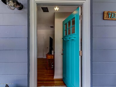 7038 Waikiki Rd, Jacksonville, FL 32216 - photo 5