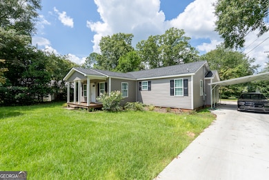 277 Saunders St SW, Pelham, GA 31779 - photo 2