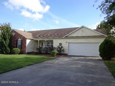 331 Richmond Dr, Jacksonville, NC 28540 - photo 2