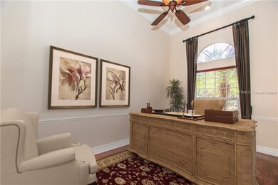 Office, Virtually staged