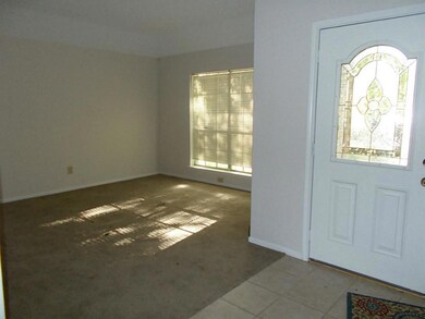 3908 Lee Ln, Pearland, TX 77584 - photo 3