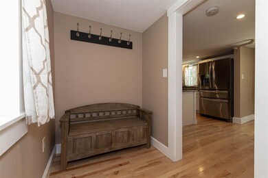 9 Amherst St, Nashua, NH 03064 - photo 5