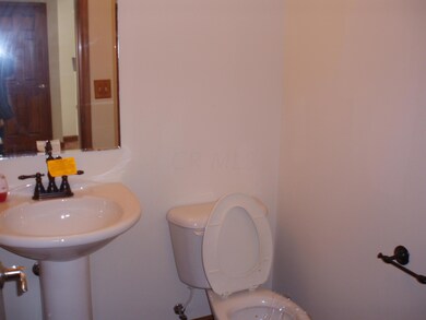 481 Preservation bathroom 1