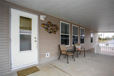 6604 Marina Dr, Bradenton, FL 34207 - photo 2