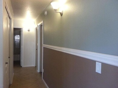 Beautiful Two Toned Paint Hallway
