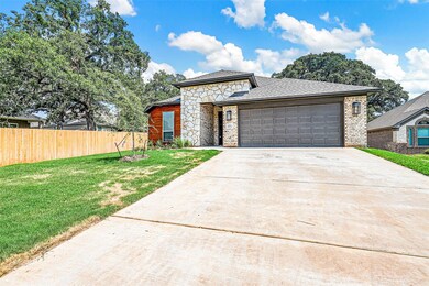 351 E 9th St, Springtown, TX 76082 - photo 3