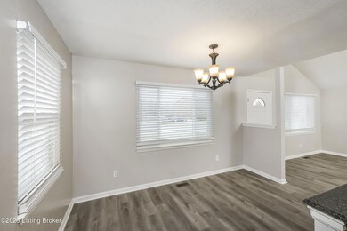 005-photo-dining-room-9024017