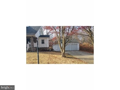 211 S Columbia St, Woodbury, NJ 08096 - photo 3