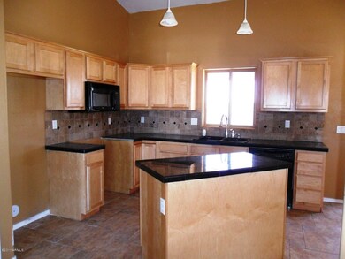 4745 E Appaloosa Dr unit 2, Eloy, AZ 85131 - photo 7