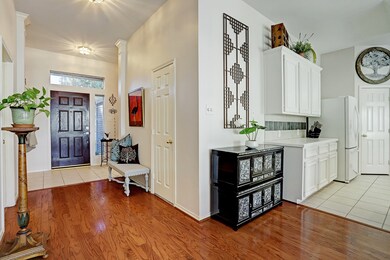 3523 Englewood Dr, Pearland, TX 77584 - photo 7