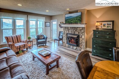 Great Room w/ View & Fireplace