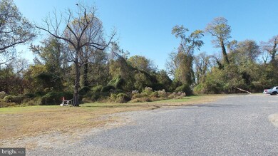 1049 Chesapeake Harbour Dr, Annapolis, MD 21403 - photo 7