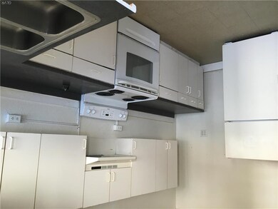 unlisted-address, Allentown, PA 18102 - photo 5