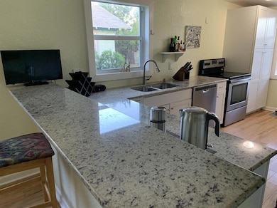 623 38th St, West Palm Beach, FL 33407 - photo 5