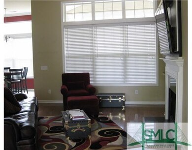 Den/Family/Great Room. WONDERFUL SPACE, BEAUTIFUL 