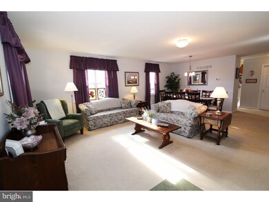 145 W Harmony Dr, Pottstown, PA 19464 - photo 5