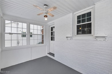 4389 Ardmore Rd, Cleveland, OH 44121 - photo 4