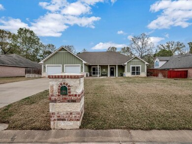 294 Hunters Glen Dr, Lufkin, TX 75904 - photo 3