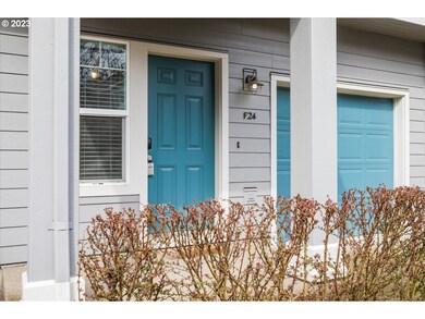 810 E 9th St unit F24, Newberg, OR 97132 - photo 4