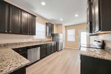 22006 Buffalo Braun Dr, Hockley, TX 77447 - photo 4