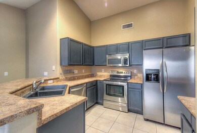 Kitchen (3)
