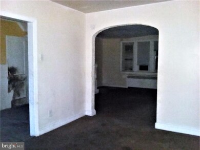 474 Randolph St, Camden, NJ 08105 - photo 5