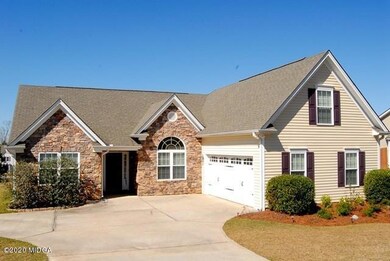 221 Heathwood Dr, Macon, GA 31206 - photo 2