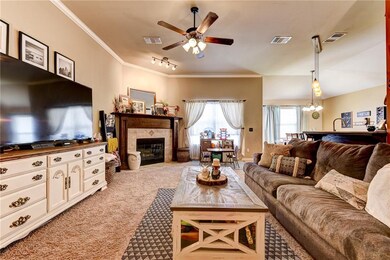 4400 Eagle Owl Dr, Norman, OK 73072 - photo 2