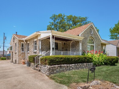 387 Demorest Rd, Columbus, OH 43204 - photo 3