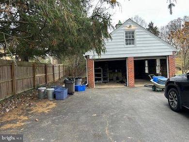 711 Orchard Way, Silver Spring, MD 20904 - photo 7