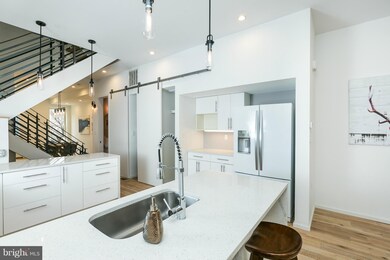 315 E Lanvale St, Baltimore, MD 21202 - photo 7