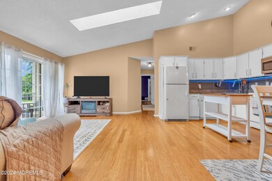 57 Rachel Ct unit 4614, Franklin Park, NJ 08823 - photo 4