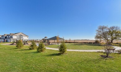 15238 S Hepworth Place, Plainfield, IL 60544 - photo 4