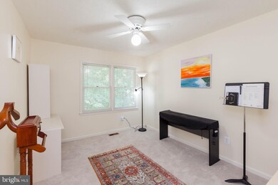 41 Flints Grove Dr, North Potomac, MD 20878 - photo 7