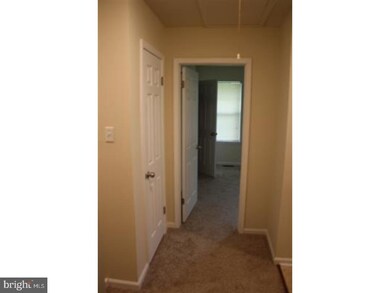 910 Blake Dr, Mays Landing, NJ 08330 - photo 4