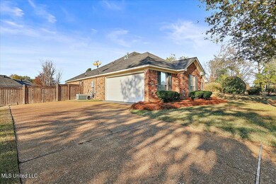04-100 W Elbridge Way