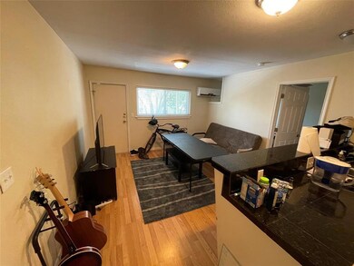 304 E 33rd St unit 20, Austin, TX 78705 - photo 4