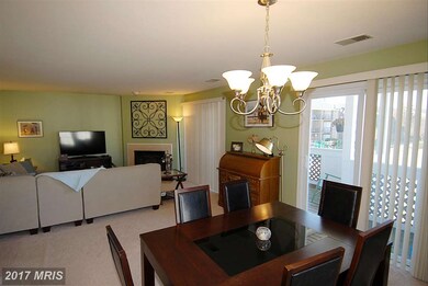 4050B Grays Pointe Ct unit B, Fairfax, VA 22033 - photo 6