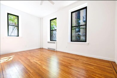 250 W 22nd St unit 1B, New York, NY 10011 - photo 4