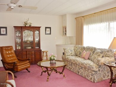 Living room 2
