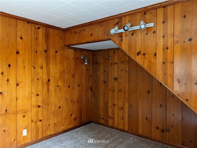 2073 30th Ave, Longview, WA 98632 - photo 2