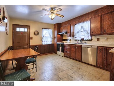 90 Oley Rd, Fleetwood, PA 19522 - photo 6