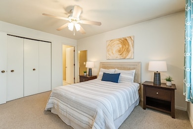 4571 Maureen Dr SE unit 43, Cedar Rapids, IA 52403 - photo 3