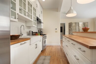 31 Sharon Rd unit 2, Salisbury, CT 06039 - photo 4