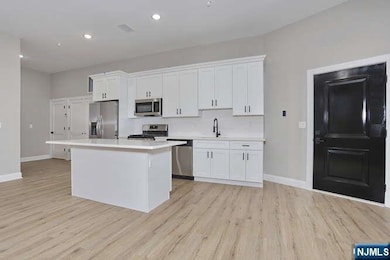 385 Passaic Ave unit 3, Lodi, NJ 07644 - photo 2