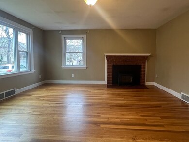 107 Dysart St, Quincy, MA 02169 - photo 2