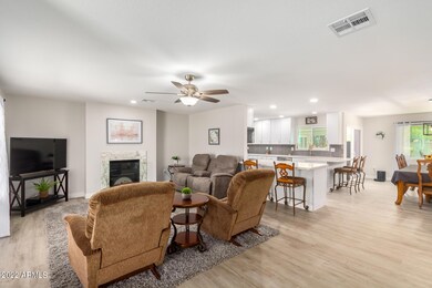 17018 N 95th Dr, Sun City, AZ 85373 - photo 5